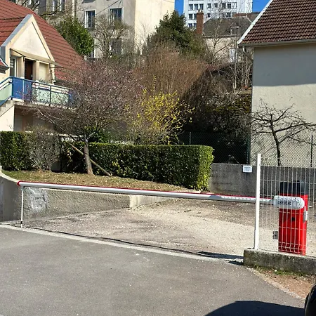 Apartamento Le Bacquin 21 *